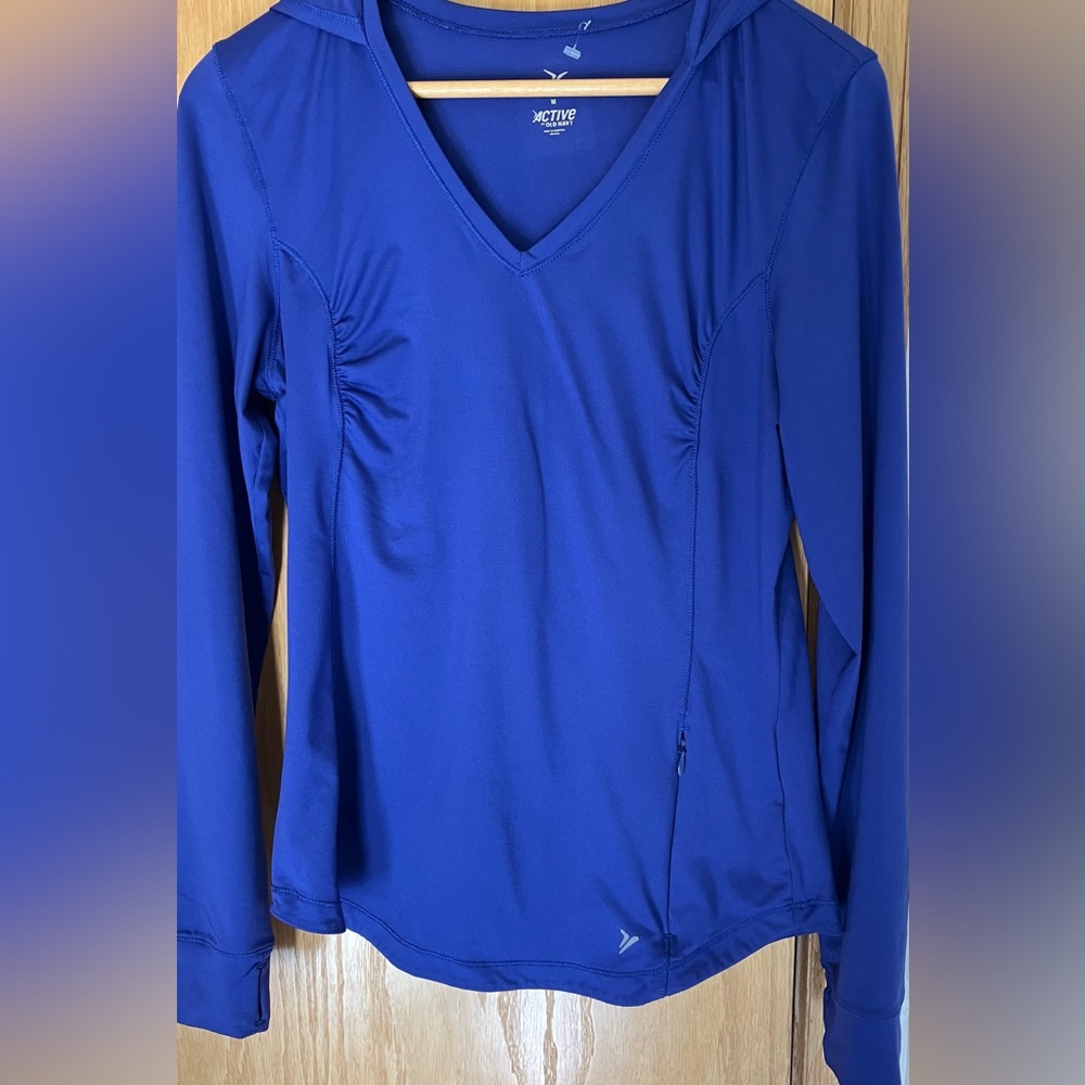 Women’s Old Navy Active top